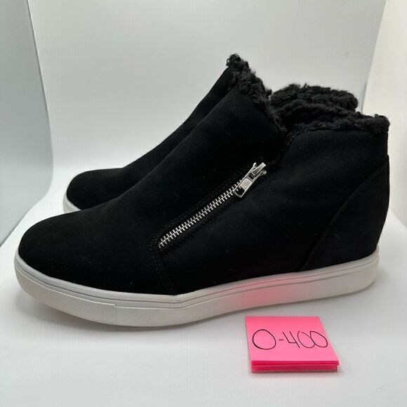 CUSHIONAIRE Women's Hidden Wedge Faux Shearling Sneaker 10 BLACK - Picture 3 of 7